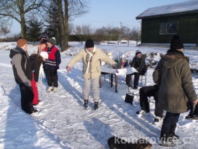 HROMADNÉ BRUSLENÍ NA RYBNÍKU