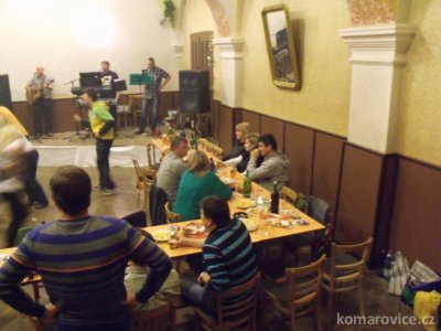SILVESTROVSKÉ POSEZENÍ V SOKOLOVNĚ - 2012