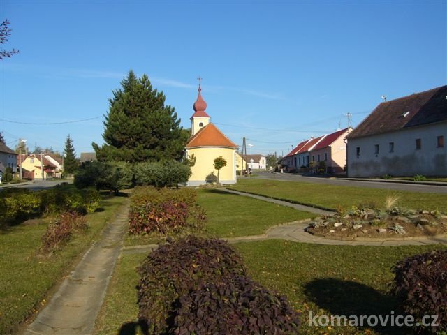 Obec Komárovice